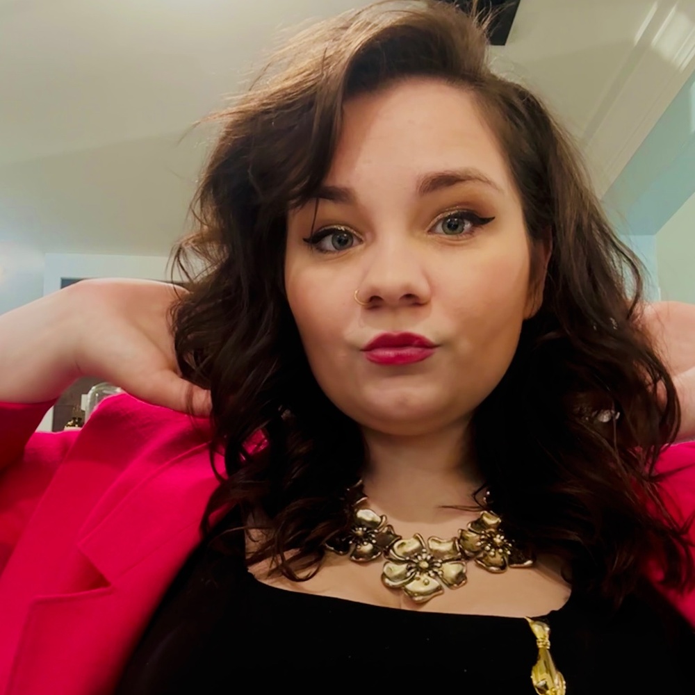 Meet your Posher, Meagan